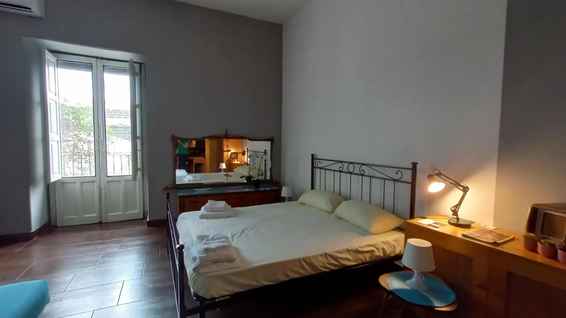 Historical Arches House Apartment Catania